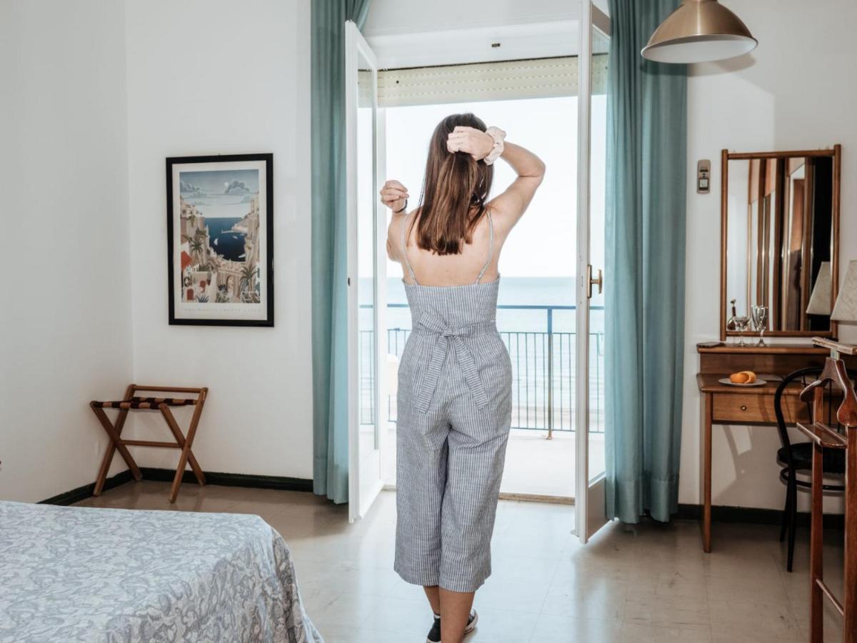 Grand Hotel Excelsior Senigallia Buitenkant foto