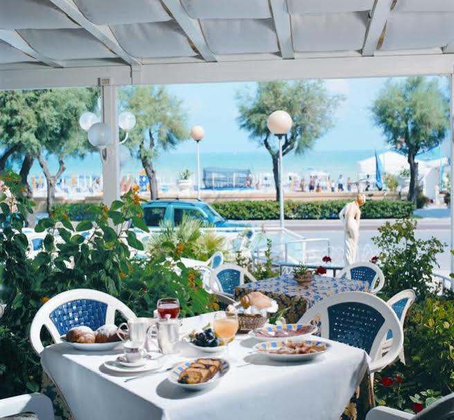 Grand Hotel Excelsior Senigallia Buitenkant foto