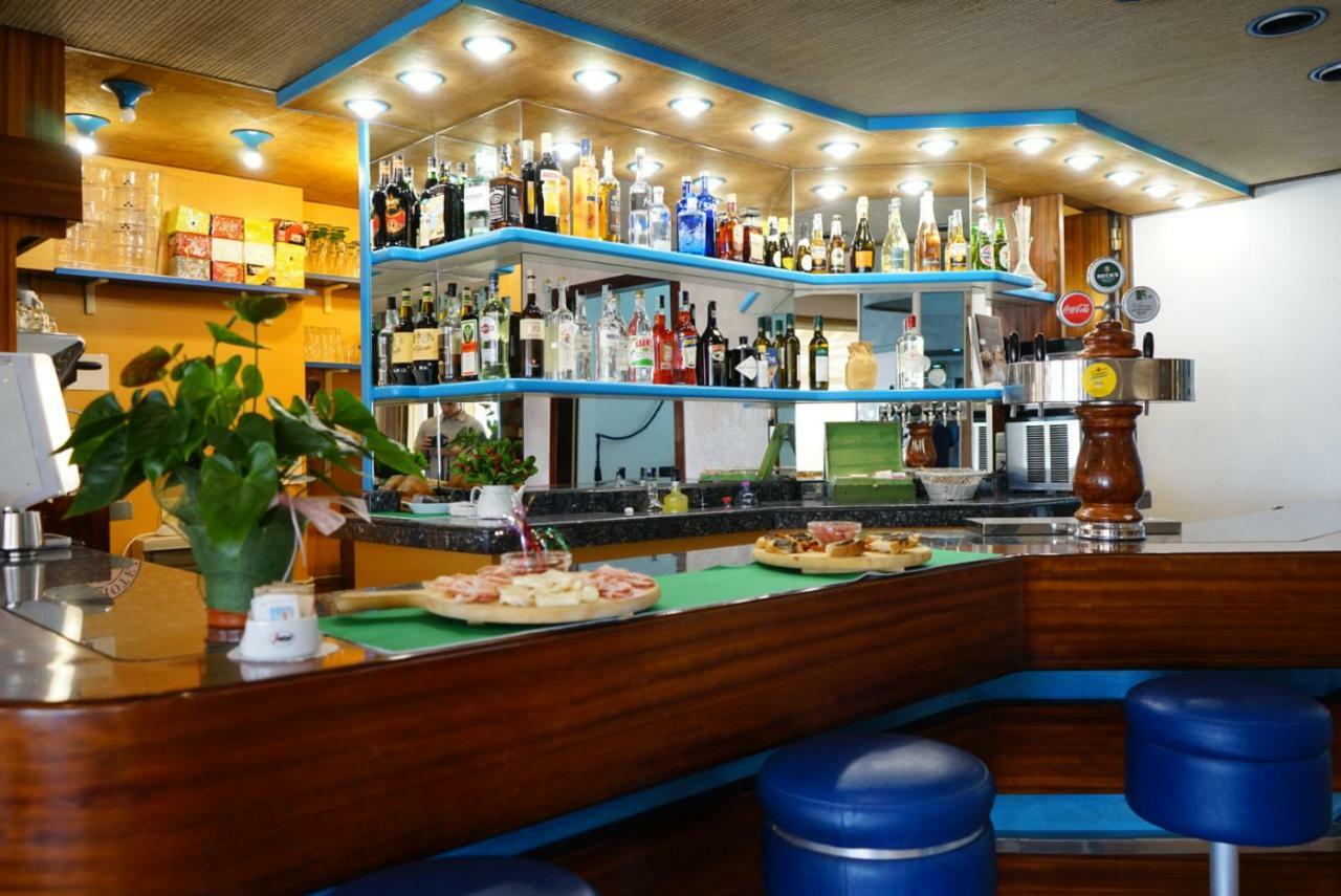 Grand Hotel Excelsior Senigallia Buitenkant foto